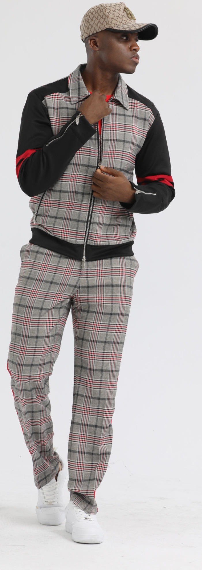 Impeccable Sweat Suit For Men